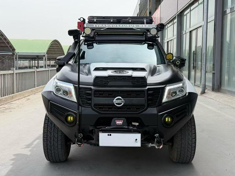 Nissan Navara, 2024 — фото 2 из 11