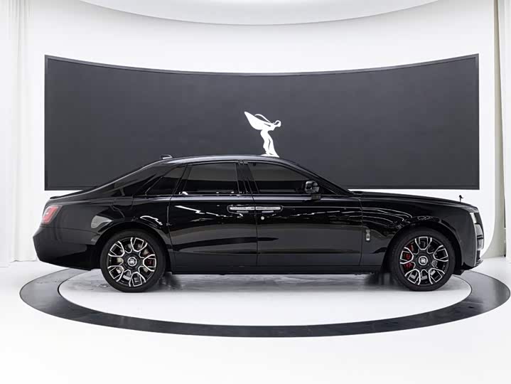 Rolls-Royce Ghost, 2021 — фото 7 из 9