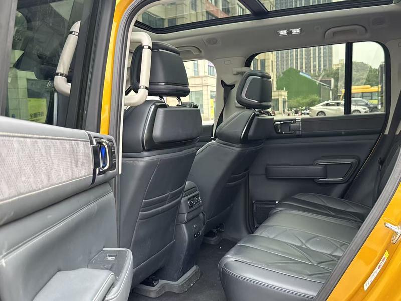 BYD FangChengBao Leopard 5, 2023 — фото 9 из 11