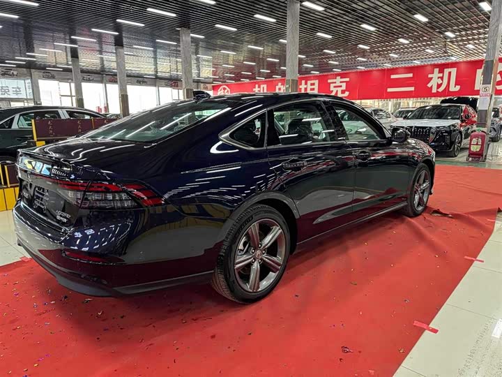 Honda Accord Hybrid, 2024 — фото 5 из 9