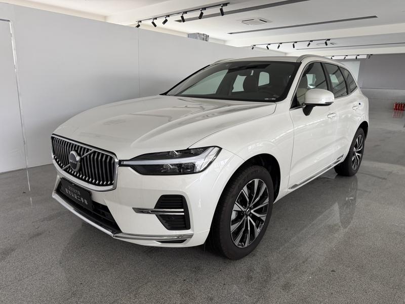 Volvo XC60, 2024 — купить в Тольятти под ключ