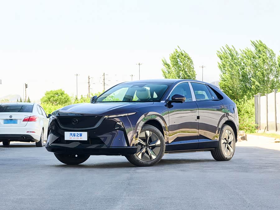 Mazda EZ-60, 2026 — купить в Казани под ключ