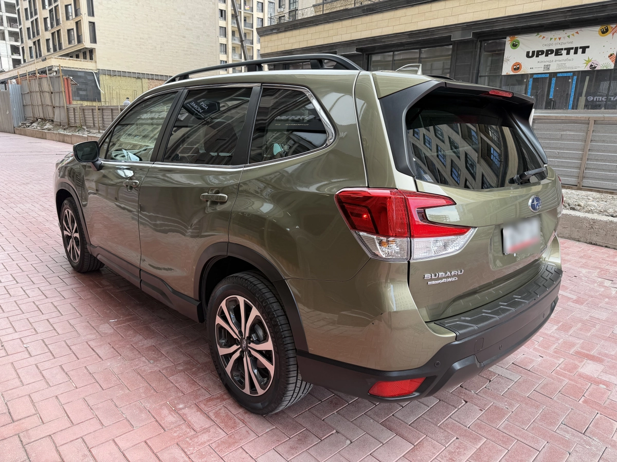 Subaru Forester, 2022 — фото 4 из 9