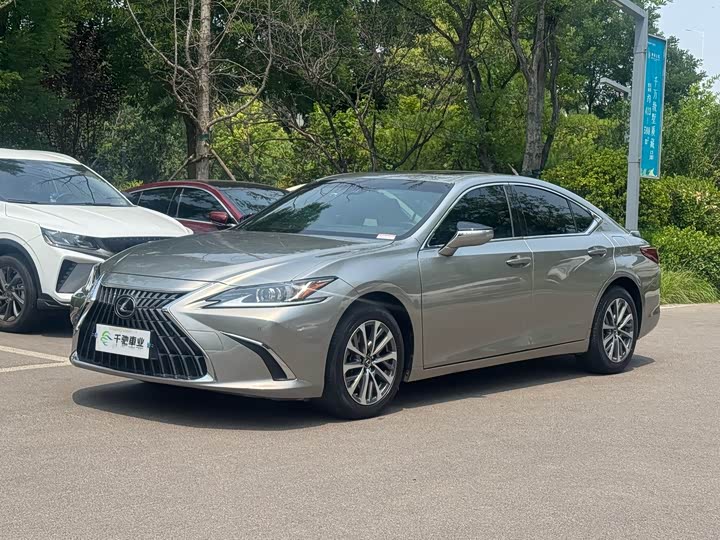 Lexus ES, 2022 — купить в Пензе под ключ