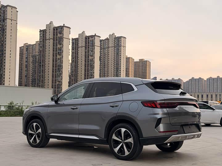 BYD Song Plus Hybrid/EV, 2021 — фото 6 из 9