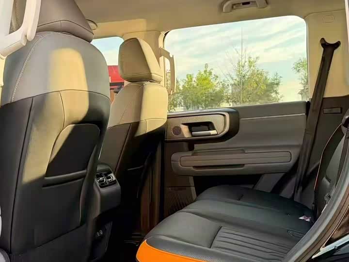 BAIC Beijing BJ40 Hybrid, 2025 — фото 6 из 9