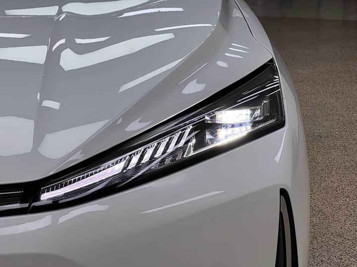 Dongfeng Aeolus L7, 2025 — фото 8 из 9
