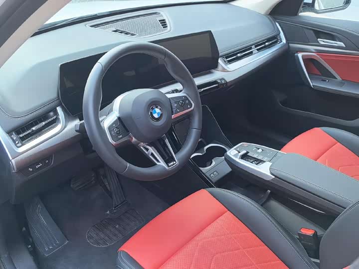 BMW X1, 2025 — фото 4 из 9