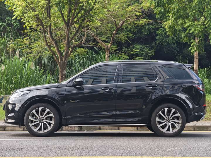 Land Rover Discovery Sport Hybrid, 2021 — фото 4 из 9