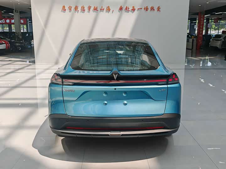 Changan Deepal L07, 2025 — фото 6 из 9