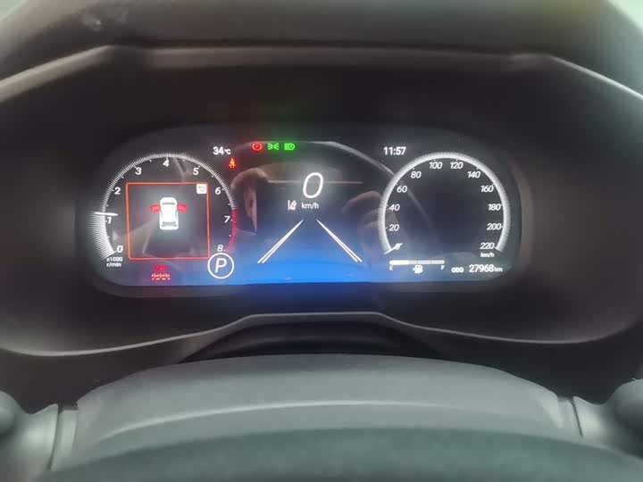 Toyota RAV4, 2025 — фото 8 из 9