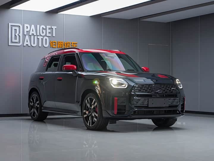 Mini Countryman JCW, 2024 — фото 2 из 9