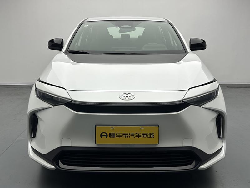 Toyota bZ4X Platinum, 2026 — фото 2 из 12