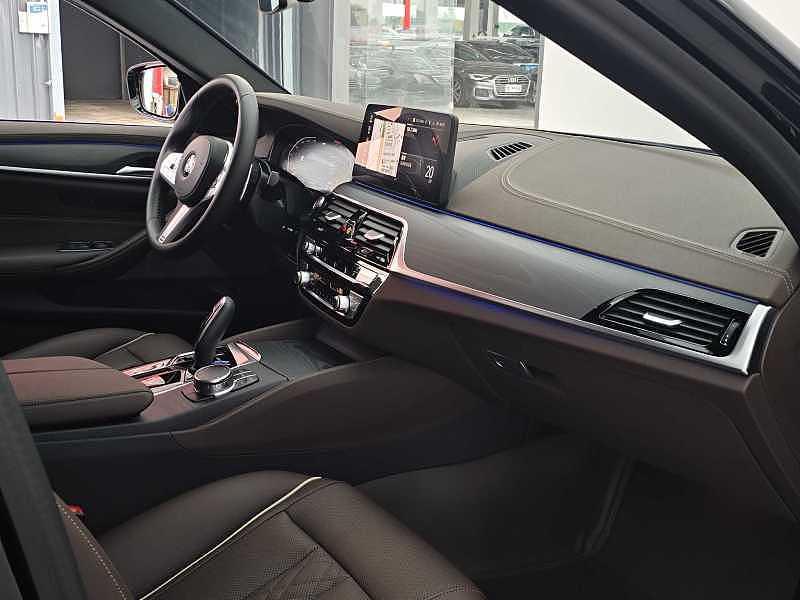 BMW 5 Series, 2023 — фото 7 из 12
