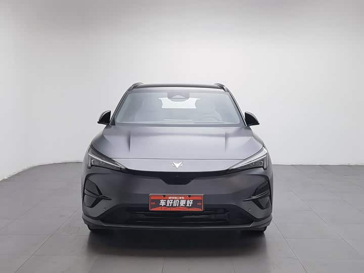 BAIC Arcfox Alpha T5, 2024 — фото 3 из 9