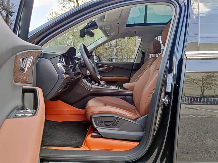 Audi Q7, 2023 — фото 7 из 9