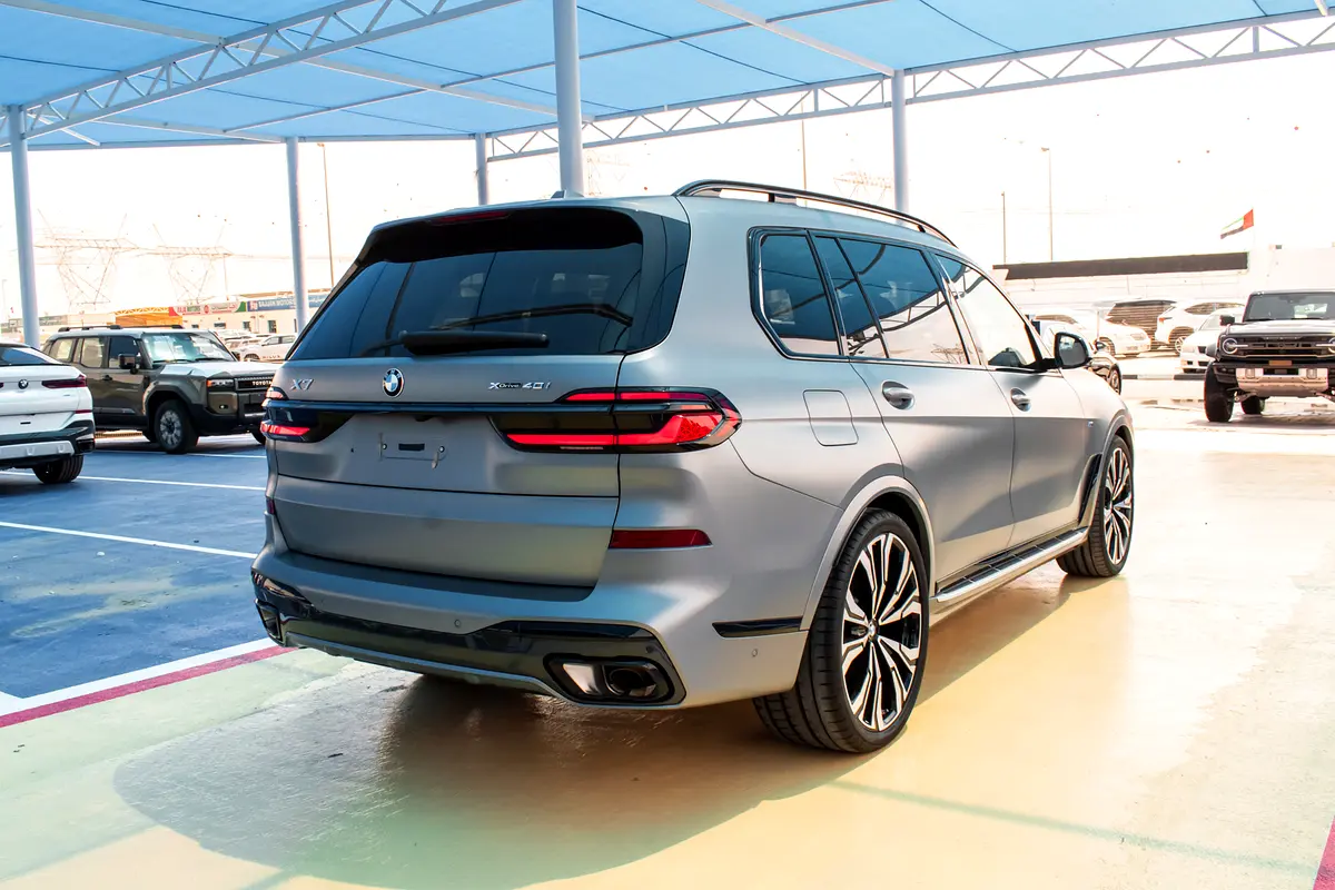 BMW X7, 2026 — фото 6 из 10