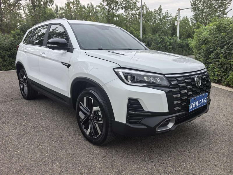 Changan CS75, 2024 — фото 3 из 10