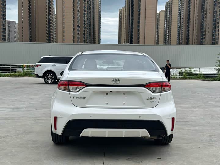 Toyota Levin, 2022 — фото 6 из 9