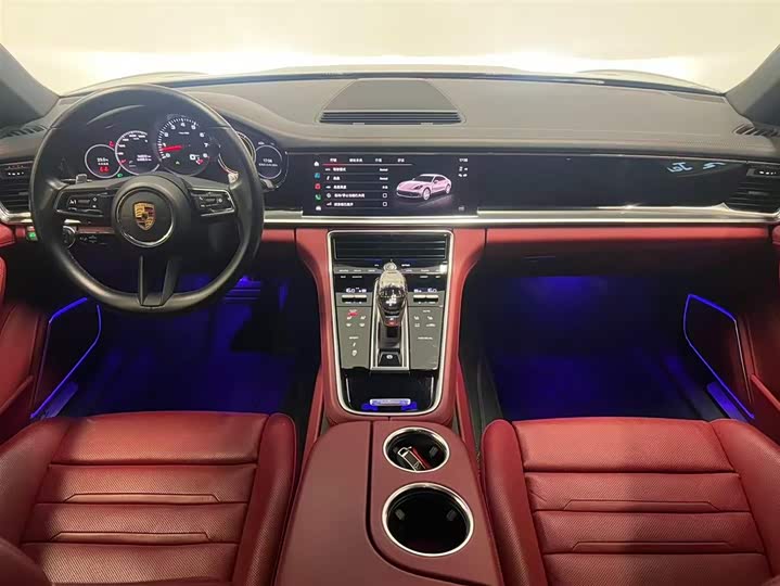 Porsche Panamera, 2022 — фото 8 из 9