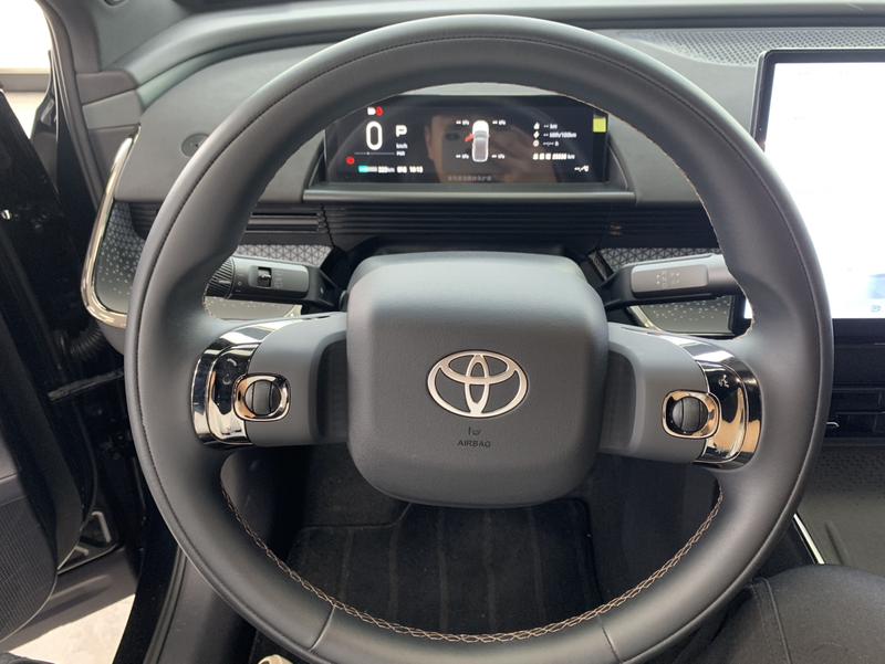Toyota bZ3X, 2025 — фото 9 из 12