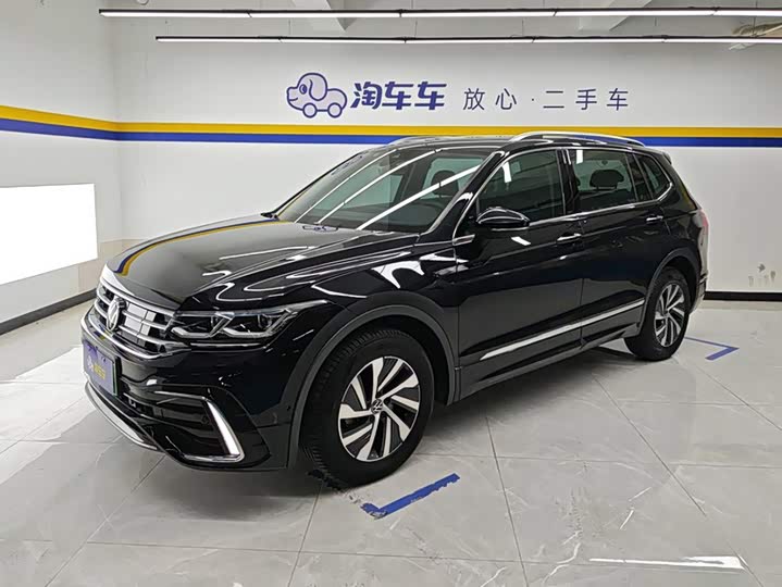Volkswagen Tiguan L Hybrid, 2021 — купить в Твери под ключ