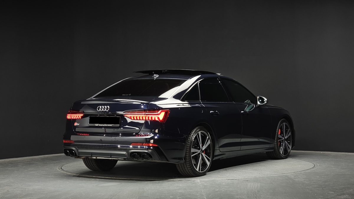 Audi S6, 2023 — фото 2 из 12