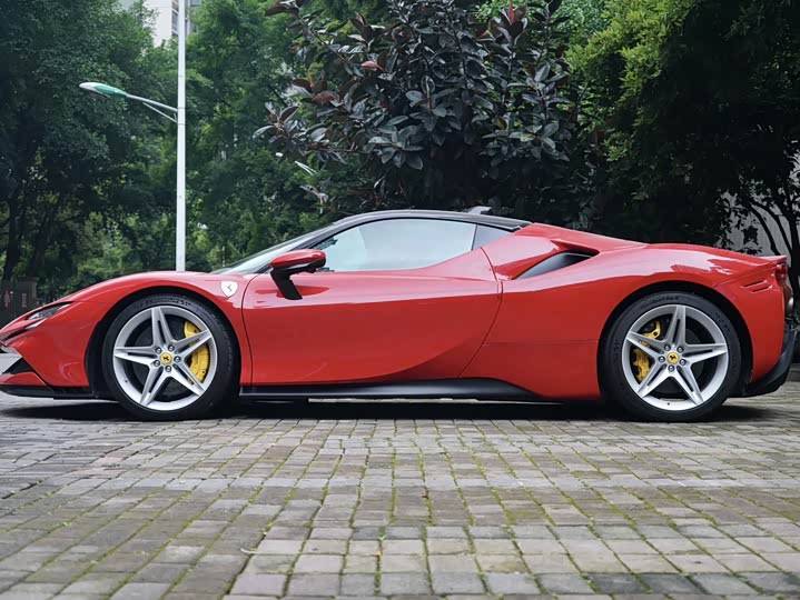 Ferrari SF90, 2023 — фото 3 из 9