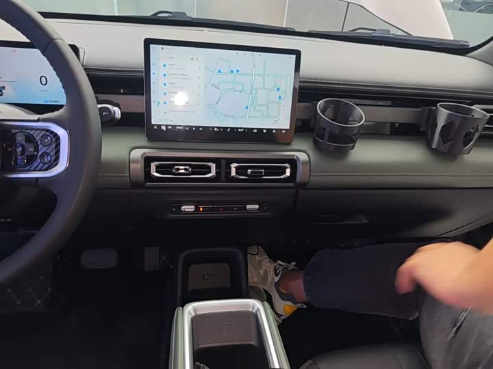 Baojun Yep Plus, 2024 — фото 9 из 9
