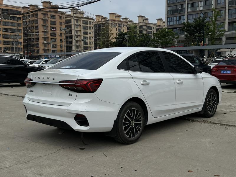 Roewe i5, 2022 — фото 7 из 12