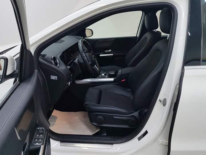 Mercedes-Benz B-Class, 2022 — фото 9 из 9