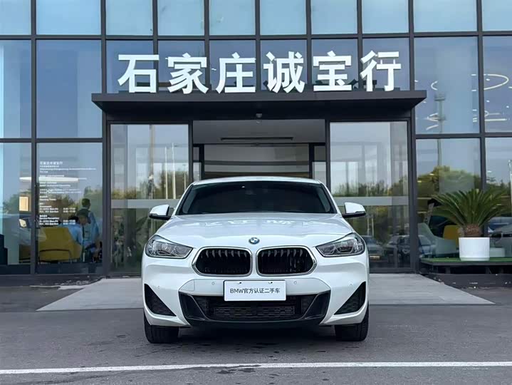 BMW X2, 2022 — фото 3 из 9
