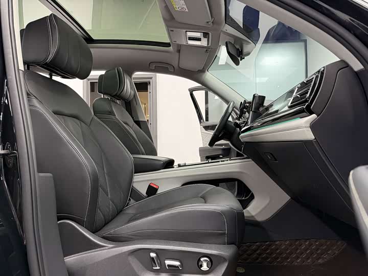 Volkswagen Teramont Pro, 2024 — фото 6 из 9