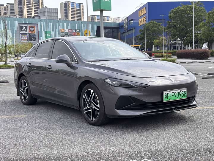 Roewe D7, 2024 — фото 3 из 9