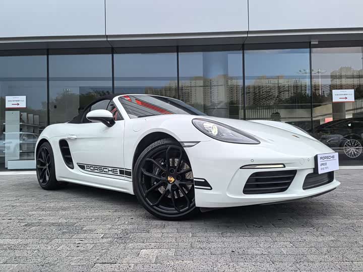 Porsche 718, 2025 — фото 9 из 9