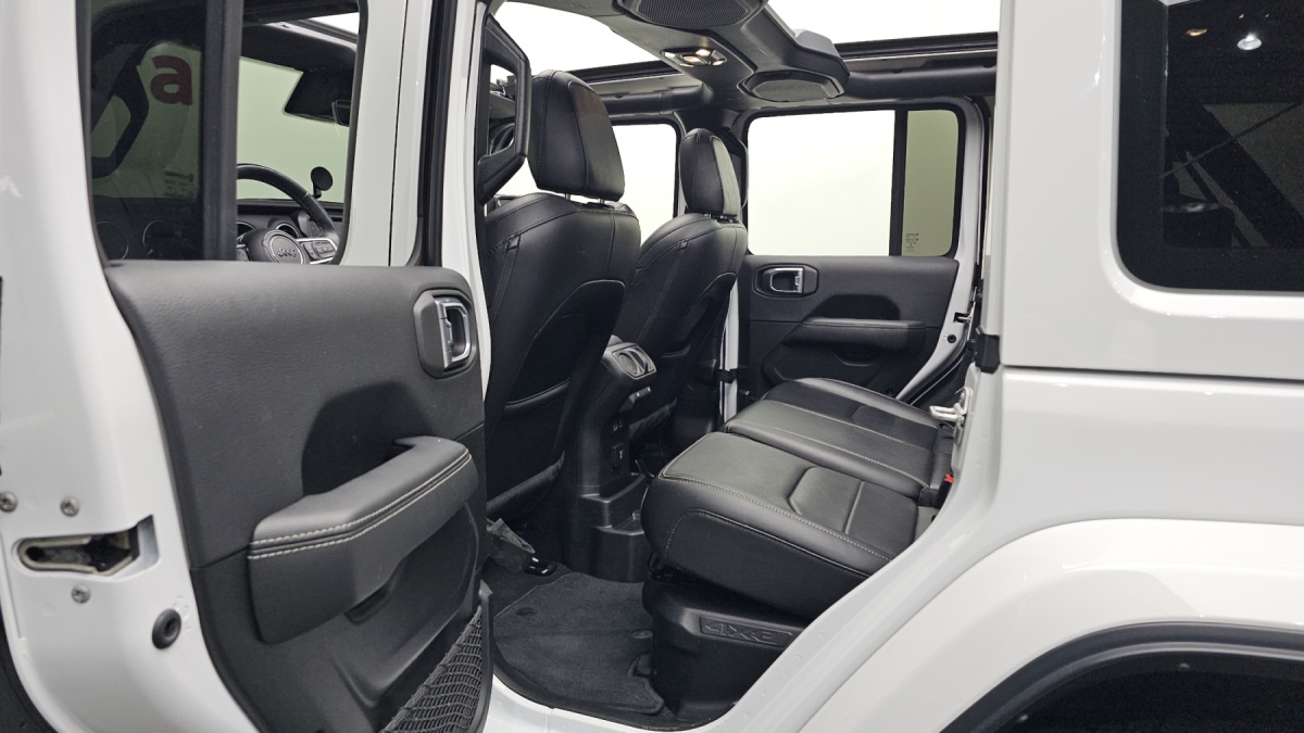 Jeep Wrangler, 2022 — фото 10 из 12