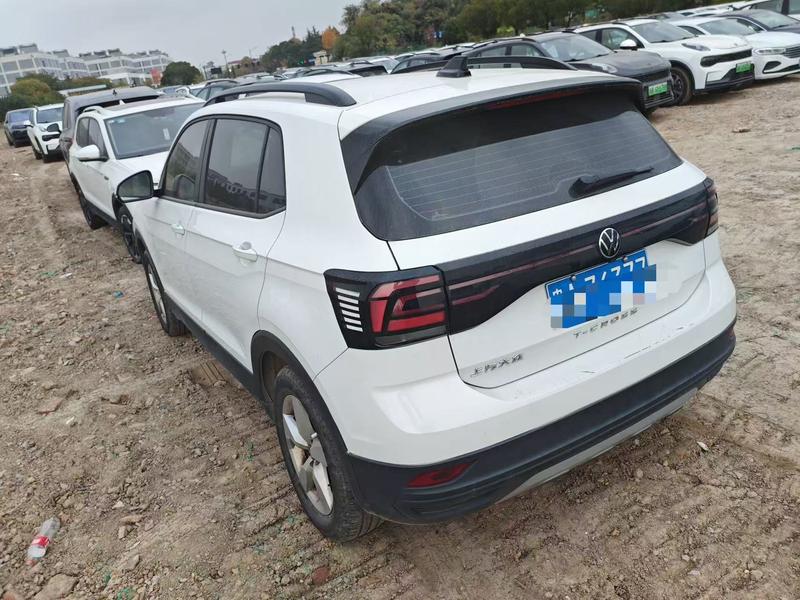 Volkswagen T-Cross, 2023 — фото 3 из 10
