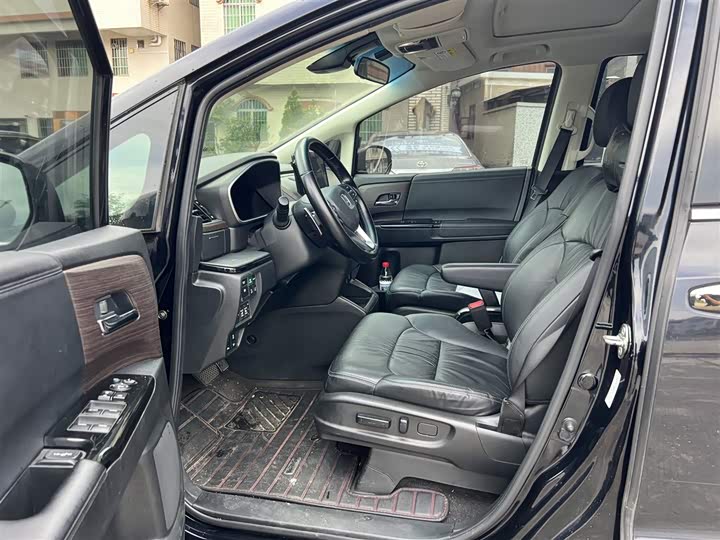 Honda Odyssey, 2022 — фото 4 из 9