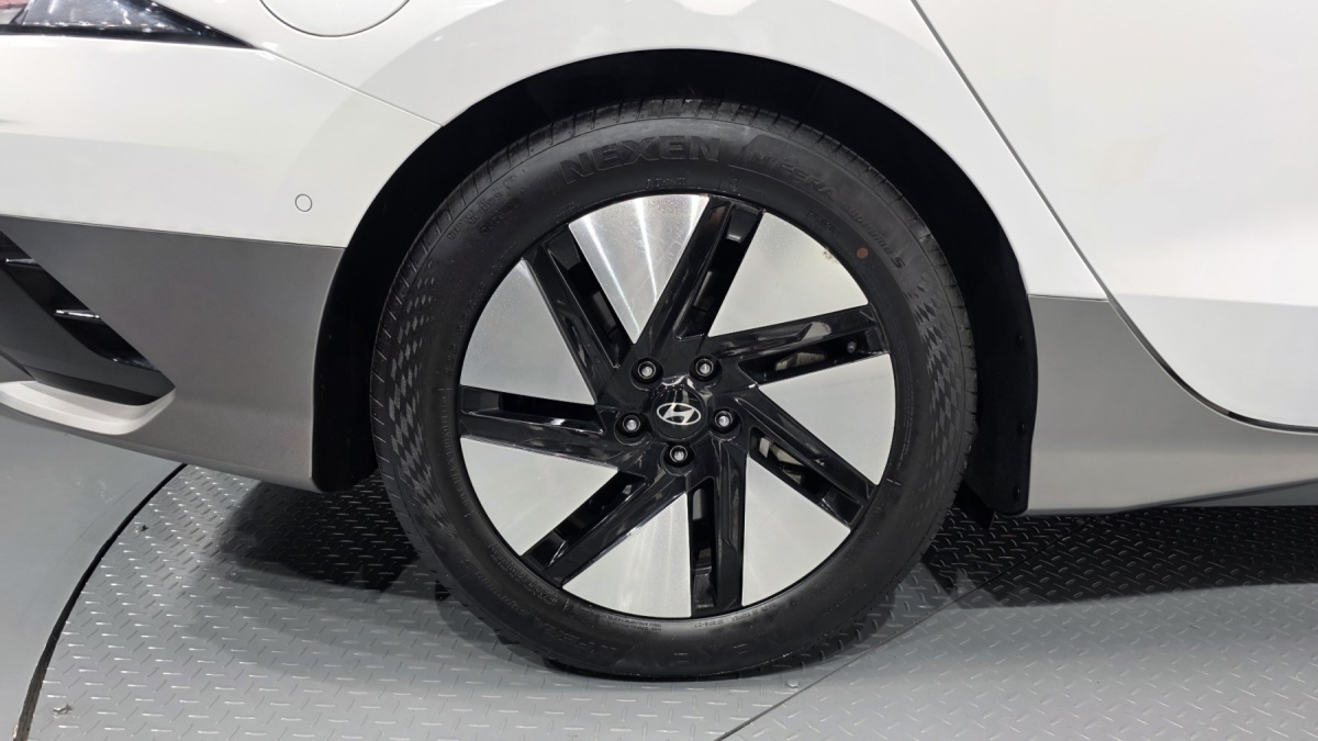 Hyundai Ioniq 6, 2022 — фото 5 из 12