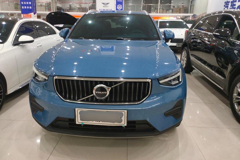 Volvo XC40, 2022 — фото 2 из 12