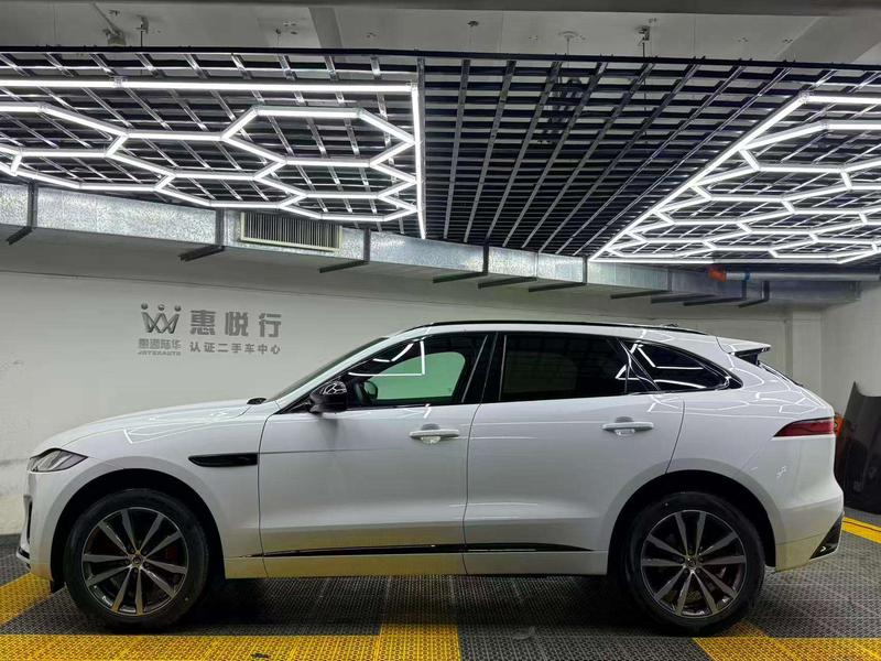 Jaguar F-Pace, 2023 — фото 3 из 11