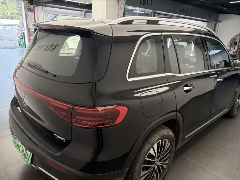 Mercedes-Benz EQB, 2024 — фото 2 из 6