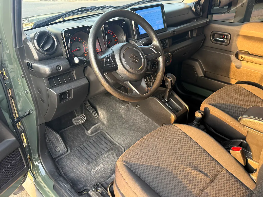 Suzuki Jimny, 2022 — фото 6 из 10