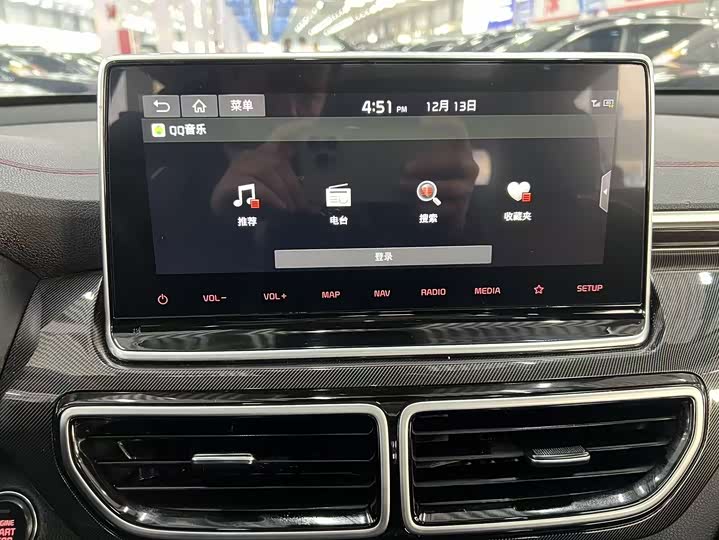 Kia KX5, 2022 — фото 10 из 12