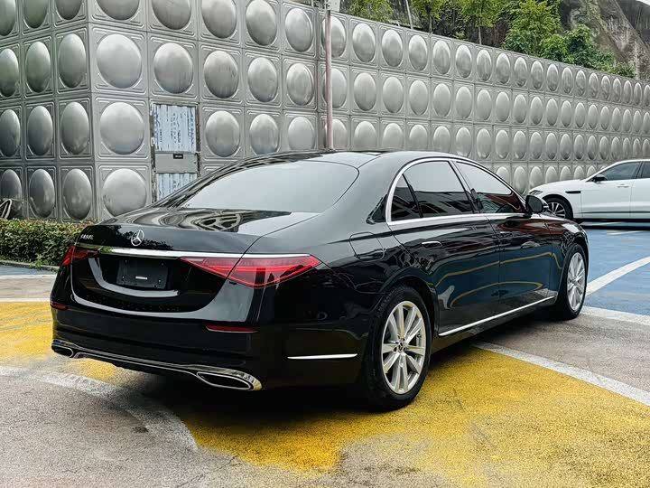 Mercedes-Benz S-Class, 2023 — фото 4 из 9