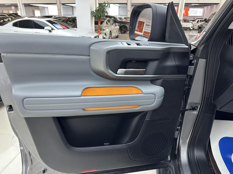 BAIC Beijing BJ40 Hybrid, 2025 — фото 10 из 12
