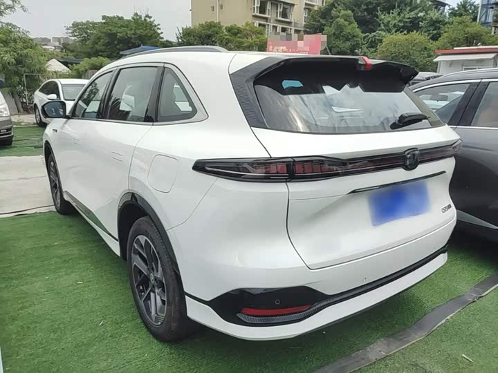 Changan CS75 Plus, 2026 — фото 5 из 9