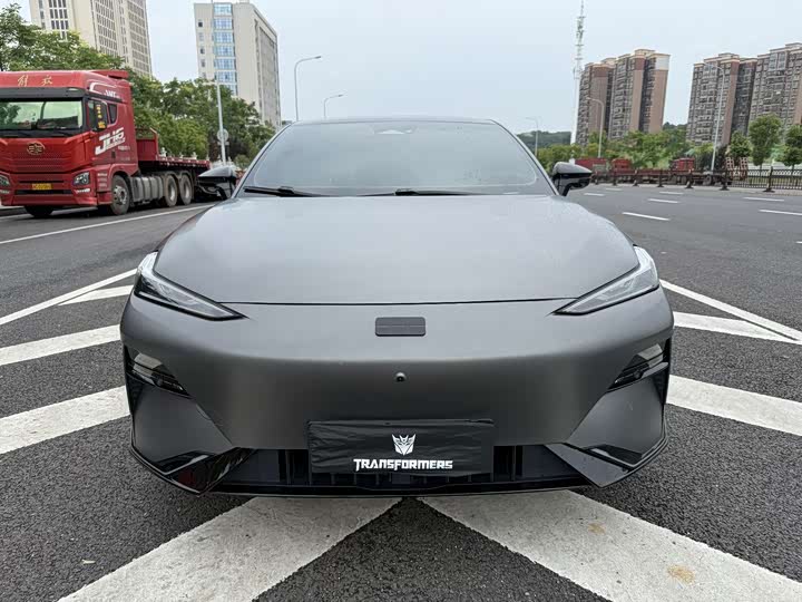Geely Galaxy E8, 2024 — фото 2 из 9