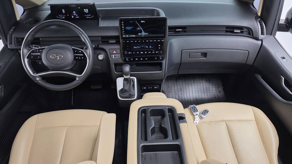Hyundai Staria, 2023 — фото 6 из 12