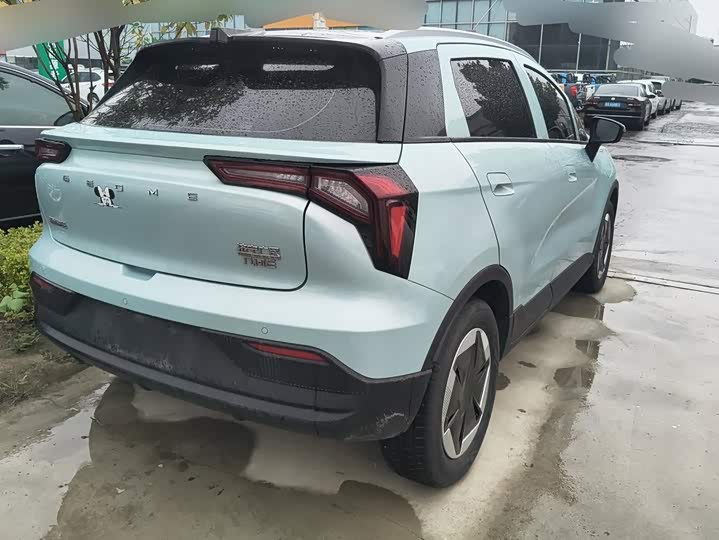 Geely Geometry E Firefly, 2023 — фото 3 из 9